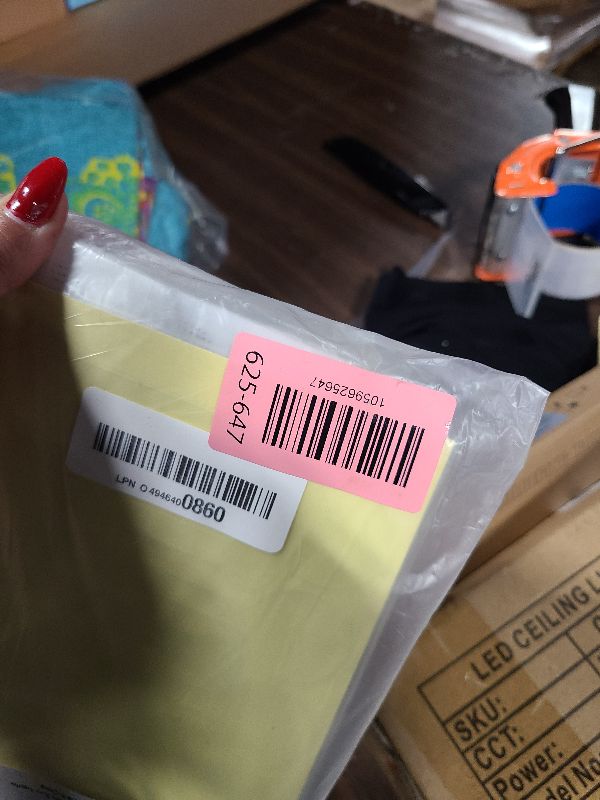 Photo 1 of (200Pcs)100pcs Translucent Plastic Bags/Bakery Bags with 100pcs Hand made Stickers for Cookie Cake Chocolate Candy Snack Wrapping Good for Bakery Party Supplies