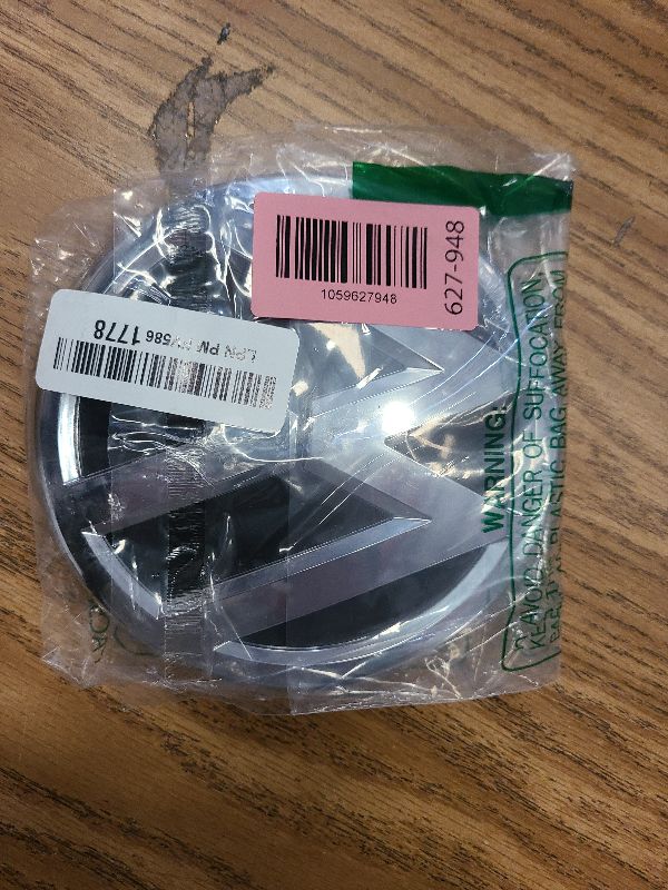 Photo 1 of 2016-2017 VW Volkswagen Passat & 2015-2016 Jetta Front Grille Emblem