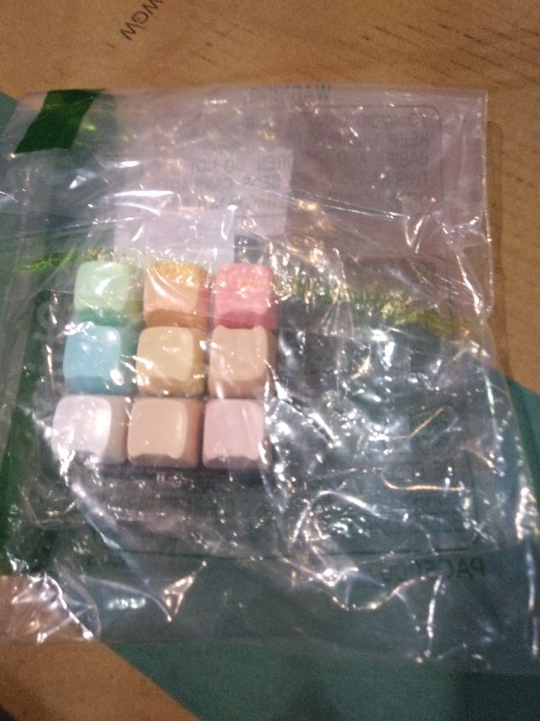 Photo 1 of 2 Pcs Keyboard Fidget Toy, Cute Cat Shape Clicker Fidgets, 9 Keys Decompression Keyboard Fidget Keychain for Adults Relieve Stress and Anxiety