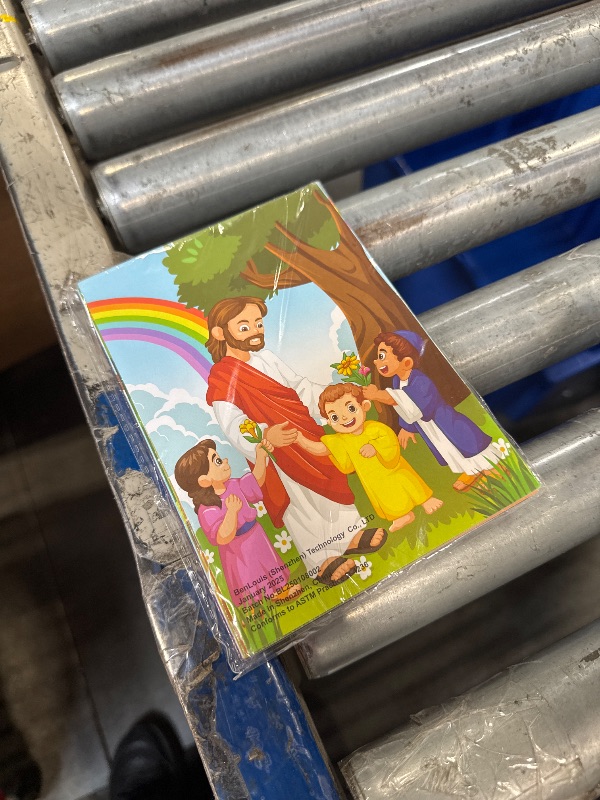 Photo 1 of *JESUS LOVES ME*: Prayer Journal for Kids 3-5 and Up ~ Morning / Evening Devotional for Kids & Parents Prayer or Bible Study Time, 8.5x11