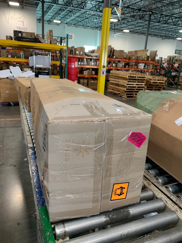 Photo 1 of ********FINAL SALE - NO RETURNS********* Zinus 12 Inch Euro Top Pocket Spring Hybrid Mattress, Full, Pressure Relief, Pocket Innersprings for Motion Isolation, Mattress in A Box