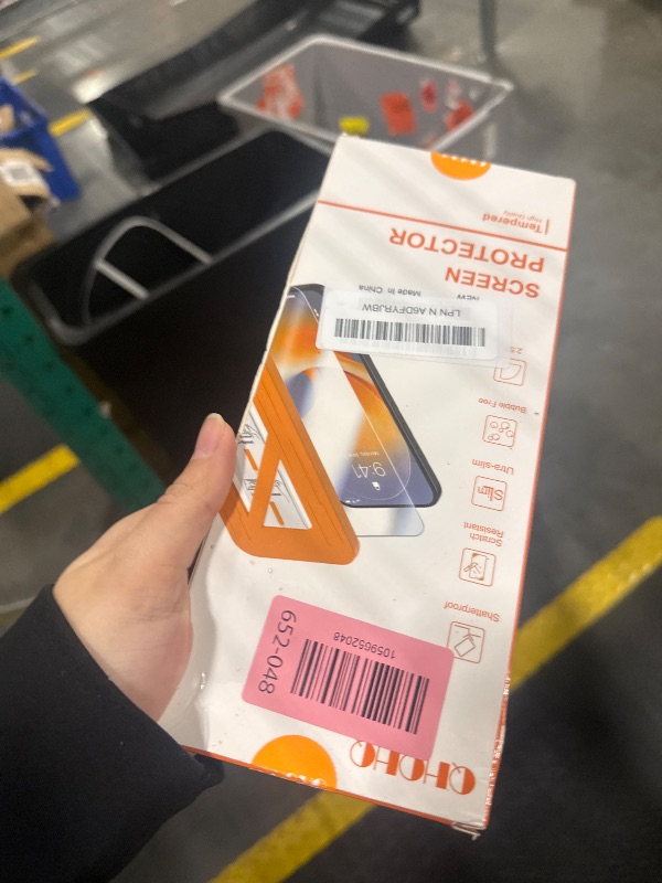 Photo 1 of [1-Second Auto-Install] QHOHQ 3 Pack Privacy Screen Protector for iPhone 17 Pro [6.3 Inch] + 1 Set Camera Lens Protector, 25° Anti Spy Tempered Glass, [12FT Military Grade Shatterproof], Case Friendly