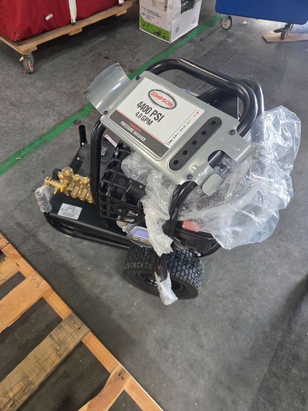 Photo 1 of ***UNTESTED*** 4400 Psi at 4.0 GPM CRX®420 with AAA® Triplex Plunger Pump Cold Water Professional Gas Pressure Washer