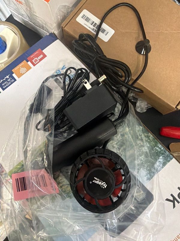 Photo 1 of ** MISSING MAGNET *** hygger Mini Wave Maker Aquarium Magnetic DC Powerhead with LED Display Controller for Saltwater Tank, 1600 GPH Aquarium Water Circulation Pump 5 to 30 Gallon Black