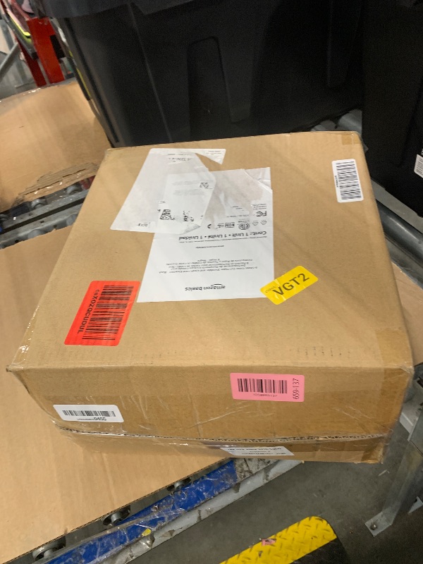 Photo 1 of ***DOES NOT WORK, SELLING FOR PARTS, FINAL SALE***Amazon Basics 8-Sheet High Security Cross Cut Paper and Credit Card Shredder with P-4 Security, Auto Shut-off, Black***DOES NOT WORK, SELLING FOR PARTS, FINAL SALE***