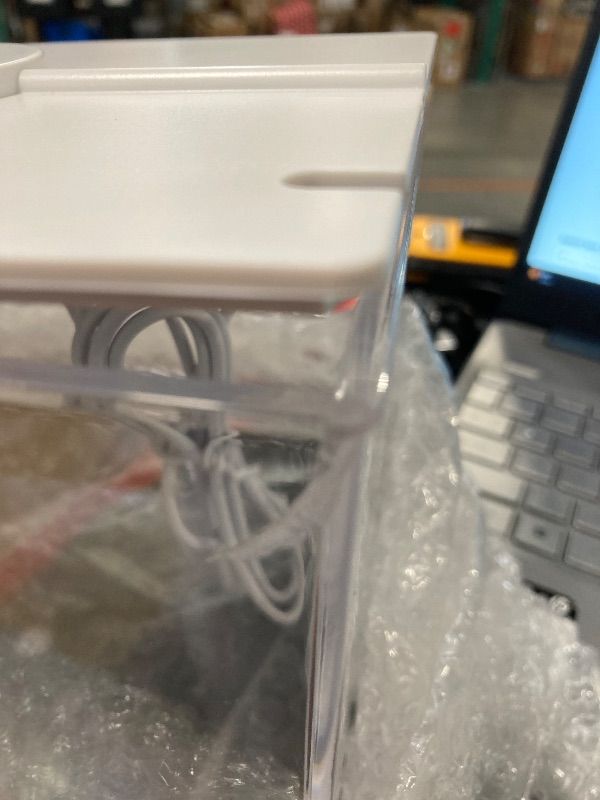 Photo 1 of ***FINAL SALE NO RETURN NO REFUND**** ****Vehipa 2.9L (0.78 Gal) Betta Fish Aquarium, Acrylic Small Fish Tank Kit with Water Filter Pump & LED Light, Ideal for Small Fish, Plants and Shrimp, White
**MISSING PUMP**