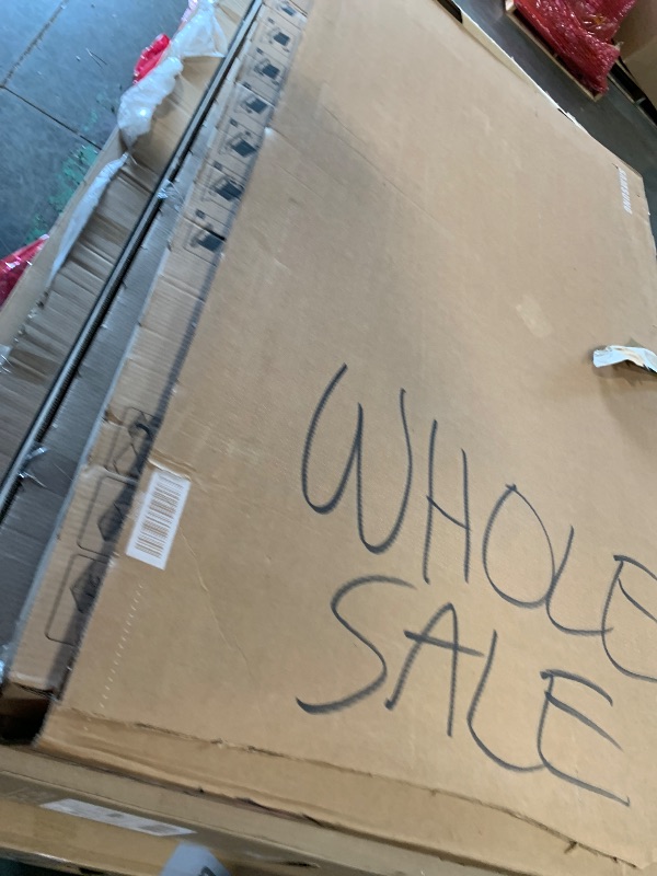 Photo 1 of ****FINAL SALE - NO RETURNS**** PALLET OF BROKEN TELEVISIONS, 4 COUNT