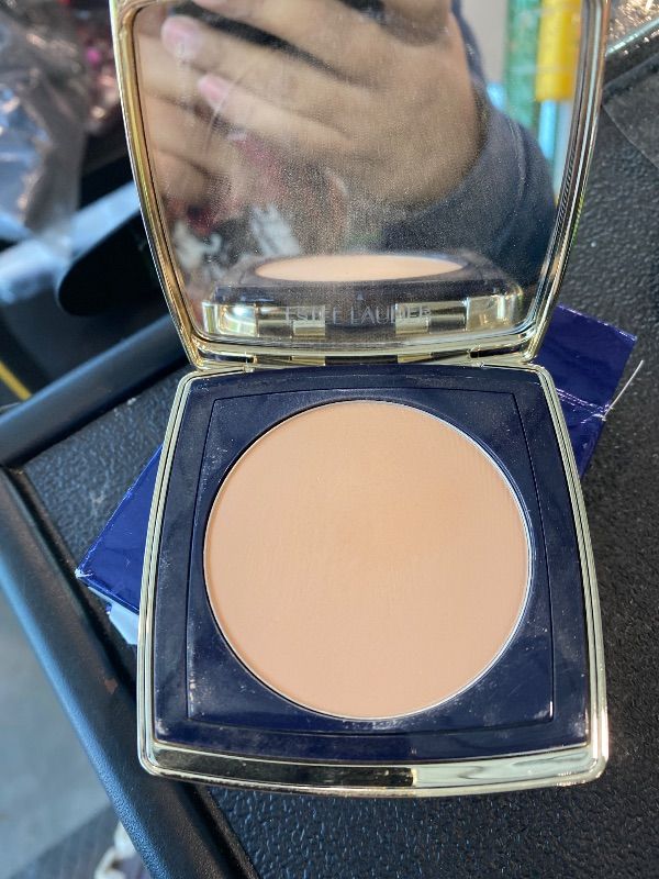 Photo 1 of *MINOR DAMAGE - USED*
Estée Lauder Double Wear 12-Hour Stay-in-Place Matte Powder Foundation | Controls Oil & Shine, 0.39 Ounce, 3N2 Wheat