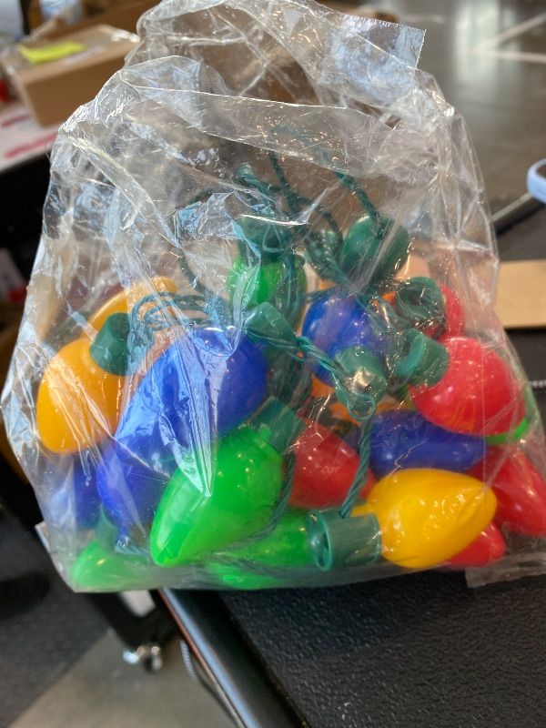 Photo 1 of *UNTESTED*
QZYL 4pcs Light Up Christmas Necklace, Colorful Christmas Accessories for Women, 9 LED Bulbs Necklaces with 3 Flash Modes, Suitable for Xmas New Year Party Favor Supplies Accessories