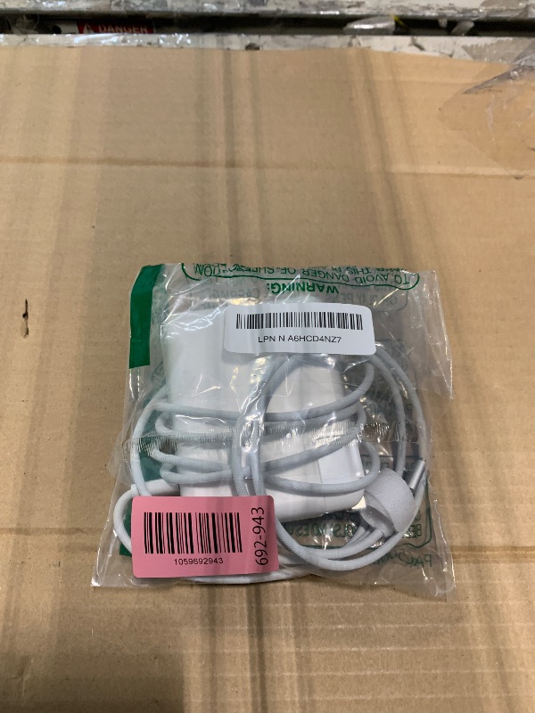 Photo 1 of 140W Charger for MacBook Pro 16/14 inch Mac Air 15/13 inch ?Original Quality? 2021-2025 M1–M4 2m/6.6FT Magnetic 3 Cable LED & Type C Fast Charger Power Adapter (Between 2021-2025)