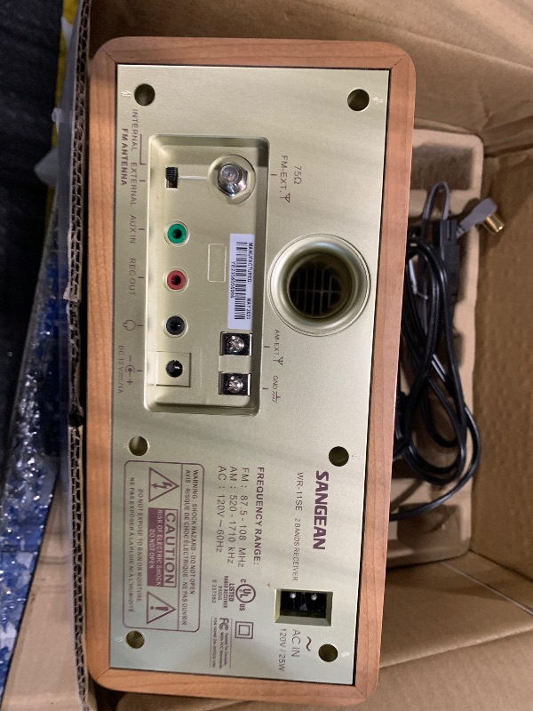 Photo 1 of **  SOLD AS IS, NO REFUND/RETURN** SEE COMMENTS!
Sangean WR-11SE AM/FM Table Top Radio 40th Anniversary Edition Walnut