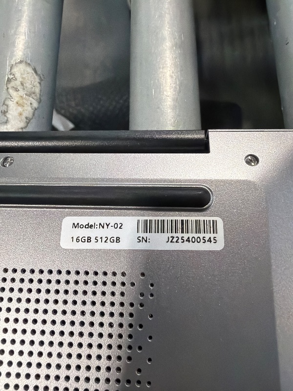 Photo 1 of ****** LAPTOP UNKNOWN SIZE UNKNOWN BRAND******