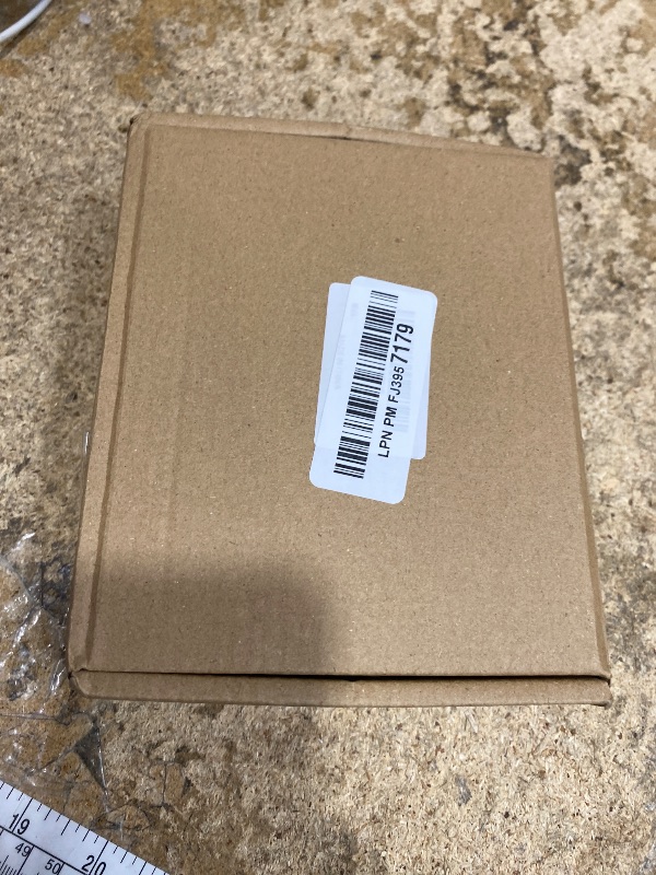 Photo 1 of ***PARTIAL SET/ ONLY 3**** SEAJIAYI 10 PCS Large Scallop Shells 4-5 inch Natural White Scallop Shells from Sea Beach for DIY Craft Decor