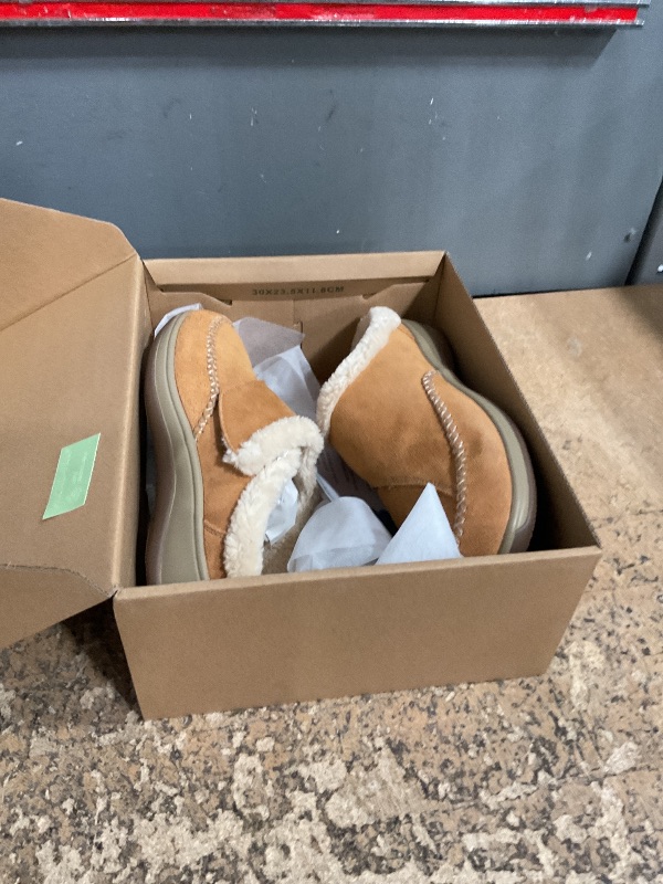 Photo 1 of **MISSING SOLE INSERTS** Orthofeet Women's Orthopedic Tan Faux Fur Lined Charlotte Slippers, Size 8.5