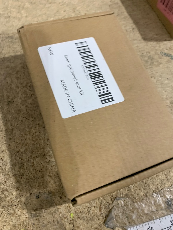 Photo 1 of 1003Pcs Grommet Tool Kit, 1/4 Inch 6mm(Inside) Grommet Eyelet Pliers Kit with 1000 Metal Eyelets with Washers for Fabric, Leather, Belt, Shoes, Clothes