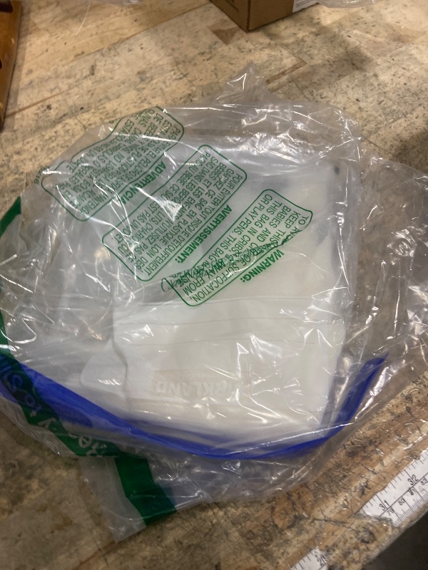 Photo 1 of ***15% LEFT/ BAG IS BUSTED CAUTION OPENEING ****Sukh Christmas Fake Snow - 11oz Instant Snow Powder Artificial Snow for Crafts Great for Creating A Winter Wonderland Vibe in Holiday Christmas Home Decor Makes 1 Gallon