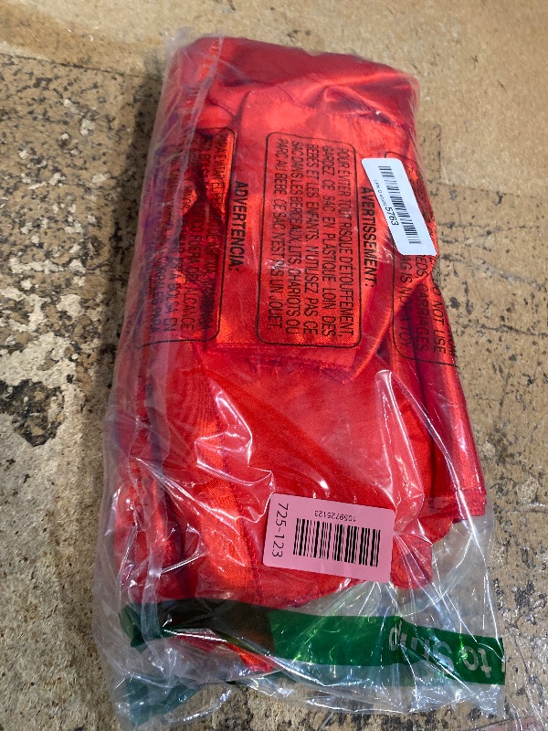 Photo 1 of 100 Pack Cocktail Napkin 2-Ply Scalloped Edged Dessert Napkins Folded 5 x 5 Inches Disposable Napkins for Dinner Wedding Birthday Party Bridal Anniversary Reception Event (Red)