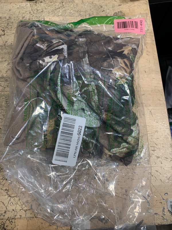 Photo 1 of *size medium* RoseSeek Women's Off Shoulder Camo Graphic Sweatshirts Long Sleeve Loose Pullover Tops Casual Fall Clothes Green Medium