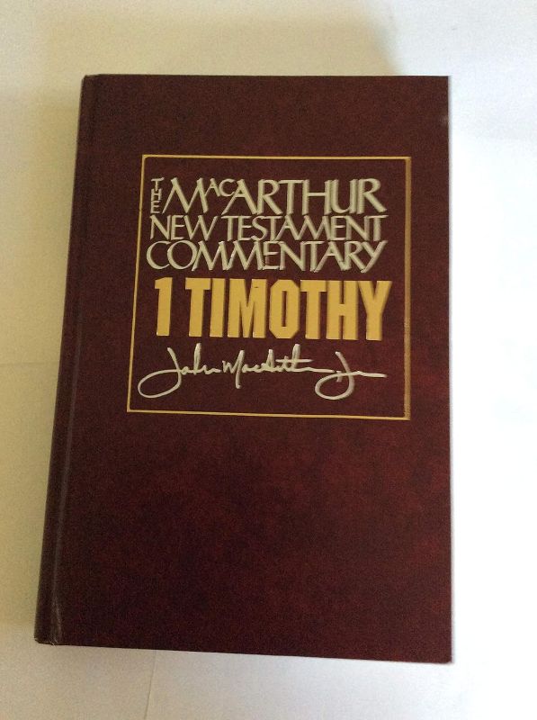 Photo 1 of
MacArthur New Testament Commentary 1