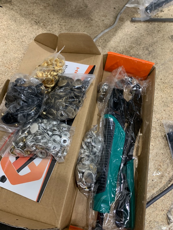 Photo 1 of ***HAS ISSUES WITH TOOL FULLY SETTING SNAPS IN PLACE**** Heavy Duty Snap Fastener Tool, Snap Setter Tool with 100 Sets 4 Color Boat Cover Snaps, Snap Repair Kit, Repairing Boat Covers, Canvas, Fabric, Tarps