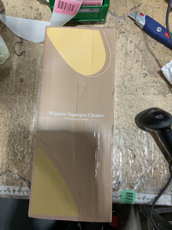 Photo 1 of **POSSIBLY FOR PARTS/UNTESTED*** Car Mirrors Squeegee Small for Glass and Tile