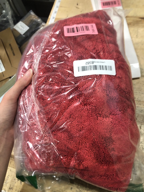 Photo 1 of [Dreadnought Max] Triple Layer Microfiber Car Drying Towel | Twist Pile | 1400GSM | 1 Pack (30"x40", Red/Black)