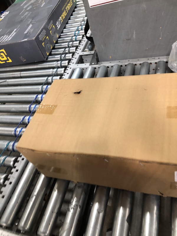 Photo 1 of (missing pieces) 20pack Portable Wood Easel - Desktop Display Rack for Parties and Events - Versatile Wood Art Stand for Artists and Creations