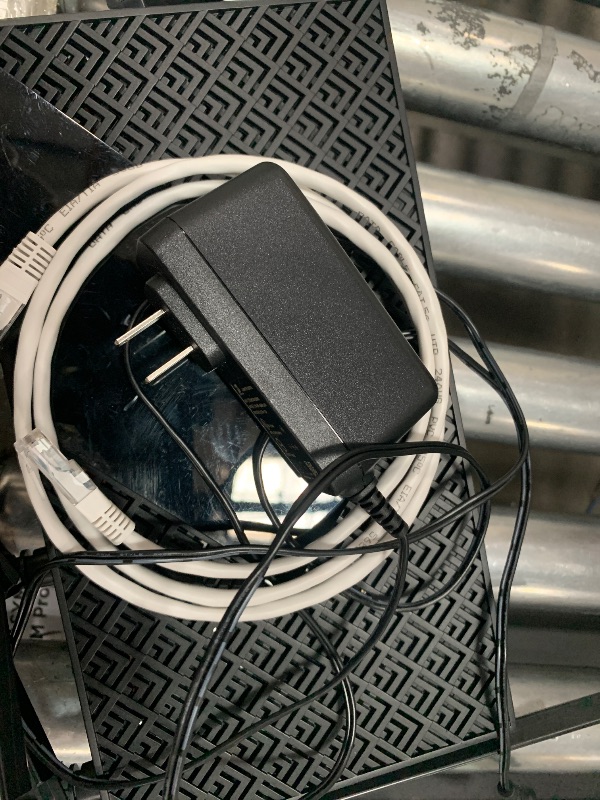 Photo 1 of *****NO FUNCTIONAL*****ONLY FOR PARTS*******TP-Link AXE5400 Tri-Band WiFi 6E Router (Archer AXE75), 2025 PCMag Editors' Choice, Gigabit Internet for Gaming & Streaming, New 6GHz Band, 160MHz, OneMesh, Quad-Core CPU, VPN & WPA3 Security