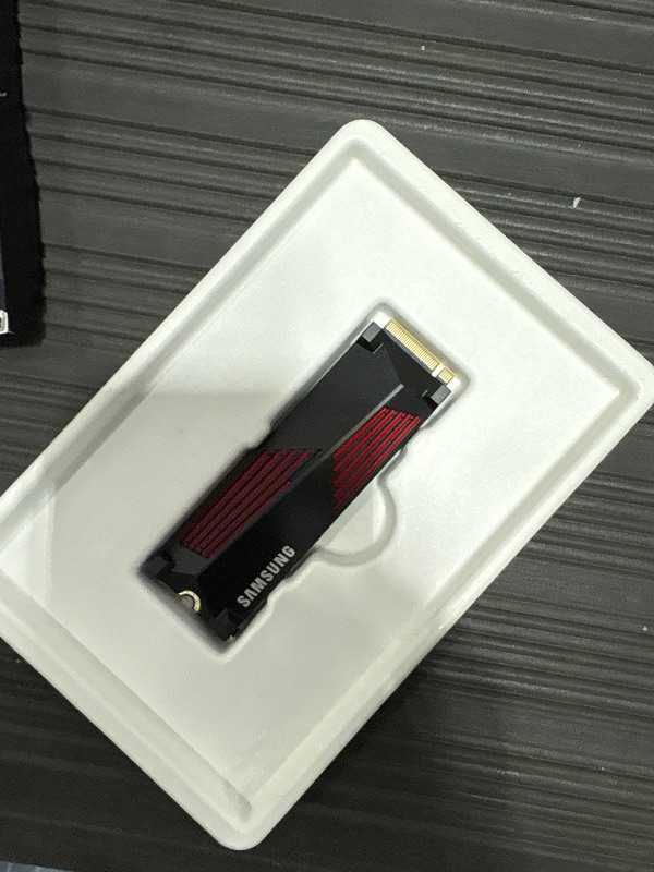 Photo 1 of ***(PARTS ONLY/ NON FUNCTIONAL)***SAMSUNG 990 PRO Heatsink SSD 4TB, NVMe M.2, Speeds Up to 7,450MB/s Best for PlayStation® 5 (PS5 SSD) Console Expansion MZ-V9P4T0CW