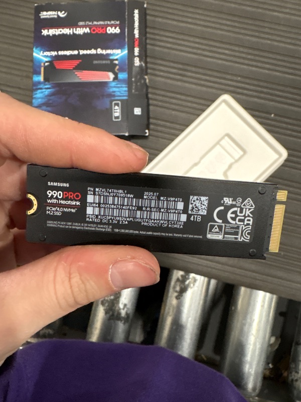 Photo 1 of ***(PARTS ONLY/ NON FUNCTIONAL)***SAMSUNG 990 PRO Heatsink SSD 4TB, NVMe M.2, Speeds Up to 7,450MB/s Best for PlayStation® 5 (PS5 SSD) Console Expansion MZ-V9P4T0CW