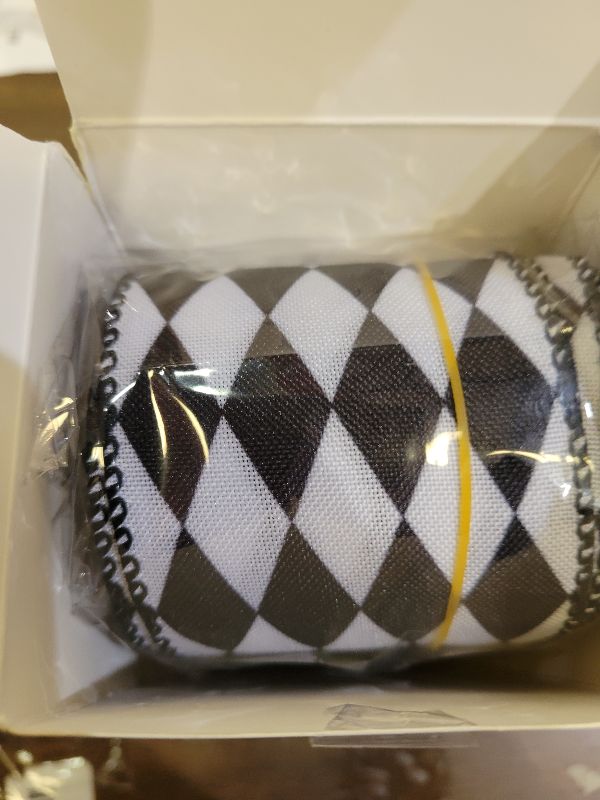 Photo 1 of 2 Rolls Christmas Checkered Ribbon Black and White Check Ribbon Diamond Check Wired Edge Ribbon Diamond Pattern Decorative Ribbons for Christmas Fall Tree Wrapping DIY Crafts (2.6 Inch)