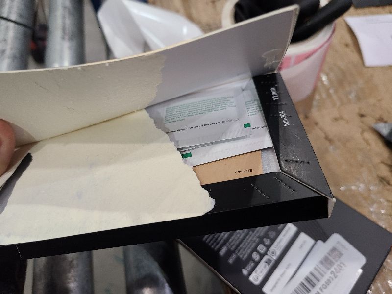 Photo 1 of Ailun Privacy Screen Protector for iPhone 16 / iPhone 15 / iPhone 15 Pro [6.1 Inch] 3 Pack Anti Spy Private Tempered Glass Anti-Scratch Case Friendly [3 Pack][Not for iPhone 16 Pro 6.3 inch]