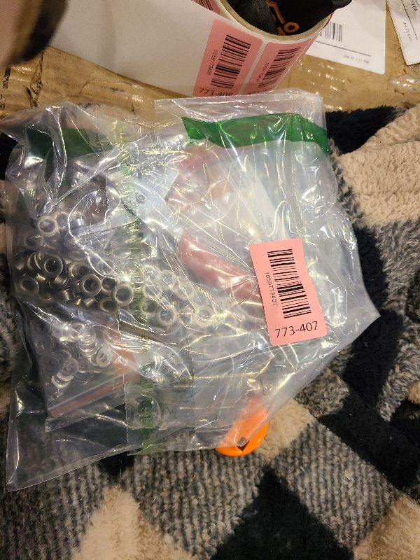 Photo 1 of 803Pcs Grommet Tool Kit 6mm 1/4 Inch(Inside Hole Size) Eyelet Kit with 400Pcs Eyelets Grommets, 400Pcs Washers and Grommet Eyelet Pliers for Leather/Belt/Shoes/Crafts