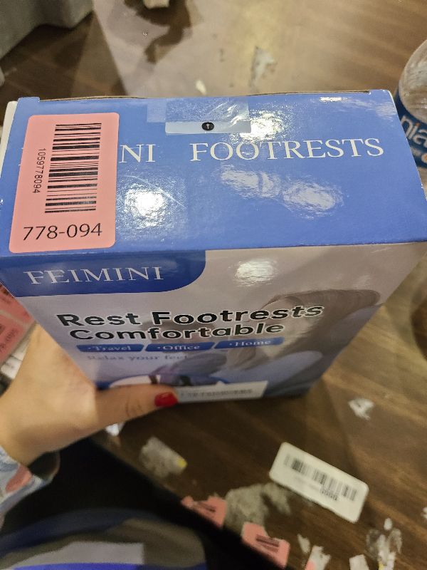 Photo 1 of 2-Pack Airplane Travel Footrest Hammock - Perfect Airplane Foot Hammock to Relax Your Feet - Travel Essentials Comfy Foot Hanger Plane Footrest for Long Trip