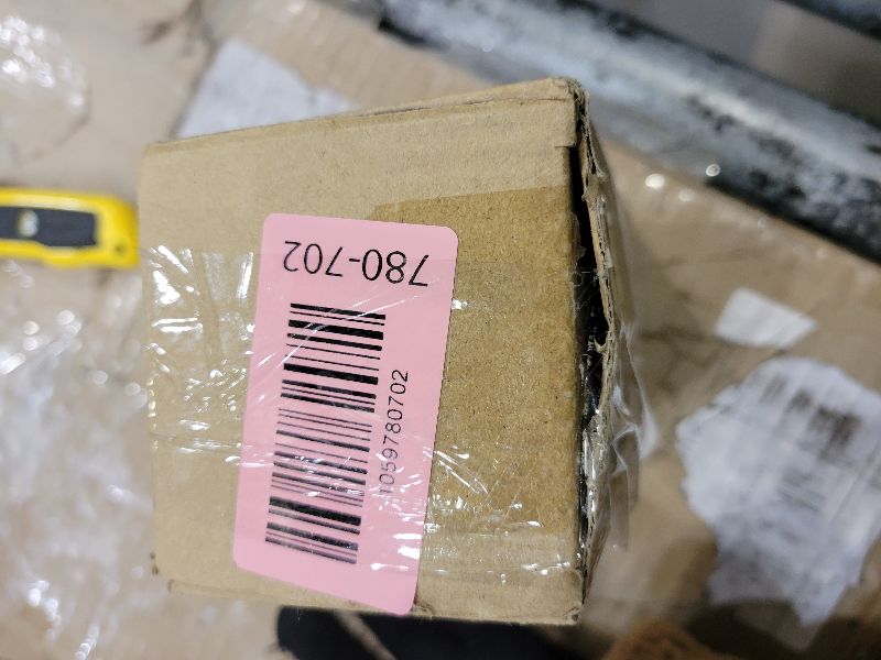 Photo 1 of 140pcs Gold Balloon Arch Kit, Gold Balloons of Different Sizes Pack of 18 12 10 5 Inch Party Balloon Kit for Birthday Party or Balloon Arch as Graduation Wedding Baby Shower Party Decorations