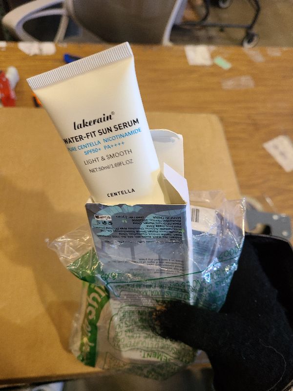 Photo 1 of 2 Pcs ???????á Sunscreen SPF50 PA++++, 50ML Cen-tella Madagascar Face Sun Screen Long-Lasting Protection, Hyalu Cica Water-Fit Sun Serum Matte No White Cast for All Skin Type and UV Defense