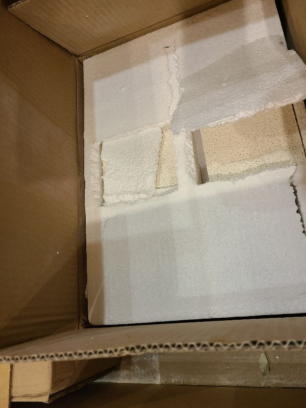 Photo 1 of 12 Pieces Insulating Fire Brick for Ovens, Kilns, Blacksmith, Fireplaces, Forges 9" x 4.5" x 1.25" 2300F Rated Insulating Fire Bricks