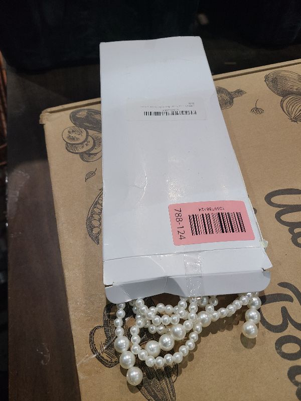 Photo 1 of 12Pcs Pearl Bow Cake Topper Bow Dots Cake Decorations, Bowknot Pearl Bows Cupcake Toppers for Bow Themed Birthday Party Decorations Wedding Baby Shower Party Cake Decoration Supplies