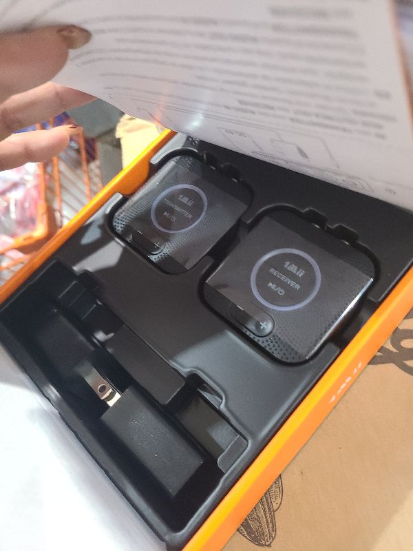 Photo 1 of 1Mii 2.4GHz Wireless Audio Transmitter Receiver Set for TV, 260Ft/80M Long Range 25ms Low Latency with AUX RCA in/Out, Wireless Audio Adapter for TV PC Powered Speaker Amplifier Soundbar