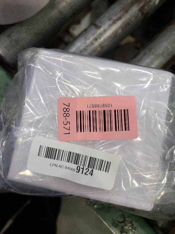 Photo 1 of 2025 Annual Edition 3D Crystal Snowflake Ornament Christmas Ornament Home Decor Gift (2025-Clear 3D)