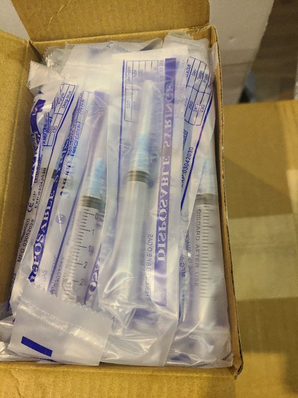 Photo 1 of 100 Pack Disposable 3ml/cc Lab Syringes with 23Ga 1 Inch Needle Luer Lock, Individually Sealed Packed
