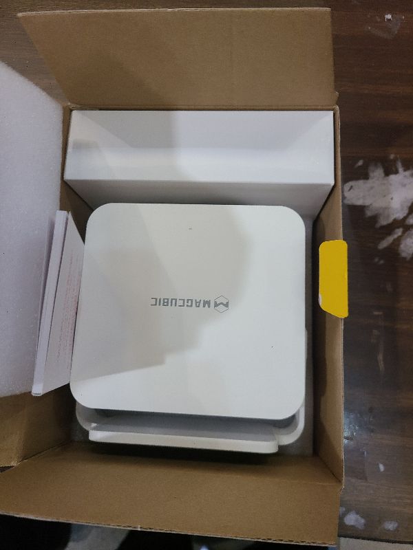 Photo 1 of 2025 Android 14 Smart Projector 4K & 8K Support, Portable Projector with WiFi 6 and Bluetooth 5.4, Auto Focus & Vertical Keystone, 180°Rotatable, Mini Proyector for Outdoor Home HY300Max