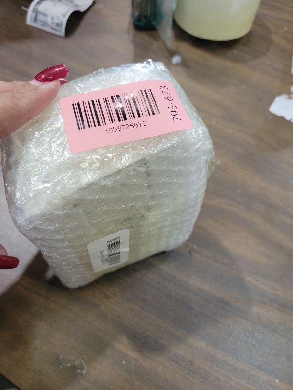 Photo 1 of 12 Pcs Blind Brackets 2 Inch, White Low Profile Box Mounting Bracket for Window Blinds Headrail Holder Bracket Installation, No Screws (6 Sets)