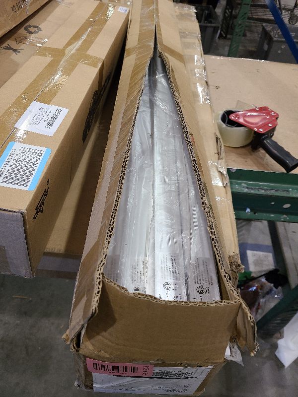 Photo 1 of 10 Pack 4FT LED Shop Light