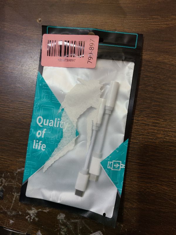 Photo 1 of 2 Pack USB C to 3.5mm Headphone Jack Adapter Type C Port Audio Aux Cable Dongle Compatible with iPhone 17/16/15/15 Plus/15 Pro/15 Pro Max/iPad/Pixel, Samsung Galaxy S23 S22 S21 S20 Ultra Z Flip/Note