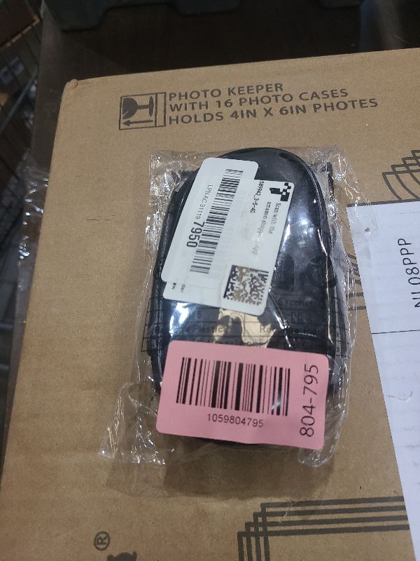 Photo 1 of 10 Pcs Mini Makeup Brush Set with Pouch Portable Travel Size Makeup Brushes Professional Small Eyeshadow Eye Lipstick Foundation Brush for Women Girls Brushes Blush Powder Eye Shadow