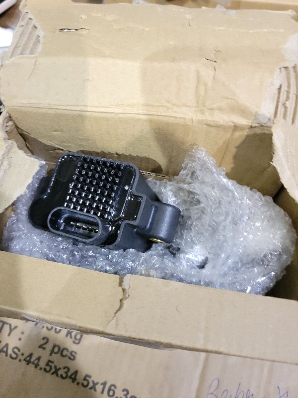 Photo 1 of ??NEWHOW 3-Pack Ignition Coils for Mercury Optimax Outboards 75-300 HP (1996-2016) | OEM Replacement 879984T00, 8M0077471 | Saltwater-Resistant, Fits Pro XS 115 150 200 225 250 300 HP