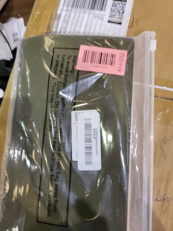 Photo 1 of 15 Pieces Nylon Repair Patches Down Jacket Repair Patch Self-Adhesive Nylon Patch Waterproof Lightweight Jarket Patches for Clothing Down Jacket Holes Tearing