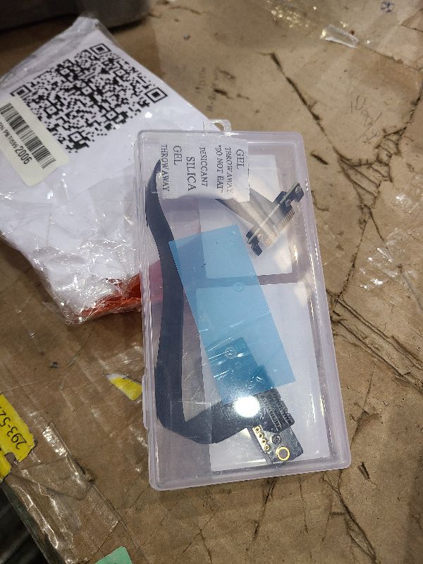 Photo 1 of 10Gtek PCIe 3.0 x1 Riser Cable, Male 90° to Female 90° EMI-Shielded GPU Jumper Cable for Graphics Cards, 20cm/0.66ft