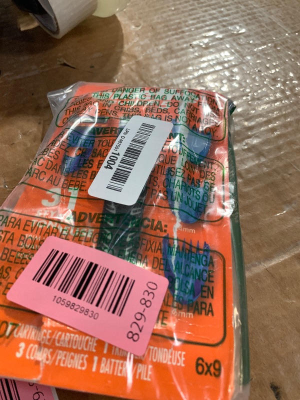 Photo 1 of ***Missing Accessories*** Gillette Styler: Beard Trimmer, Men's Razor & Edger, All Purpose Styler, All-in-one Tool, Shave, Trim & Edge, Waterproof, Fusion Razors for Men / Styler, with 3 Comb Attachments